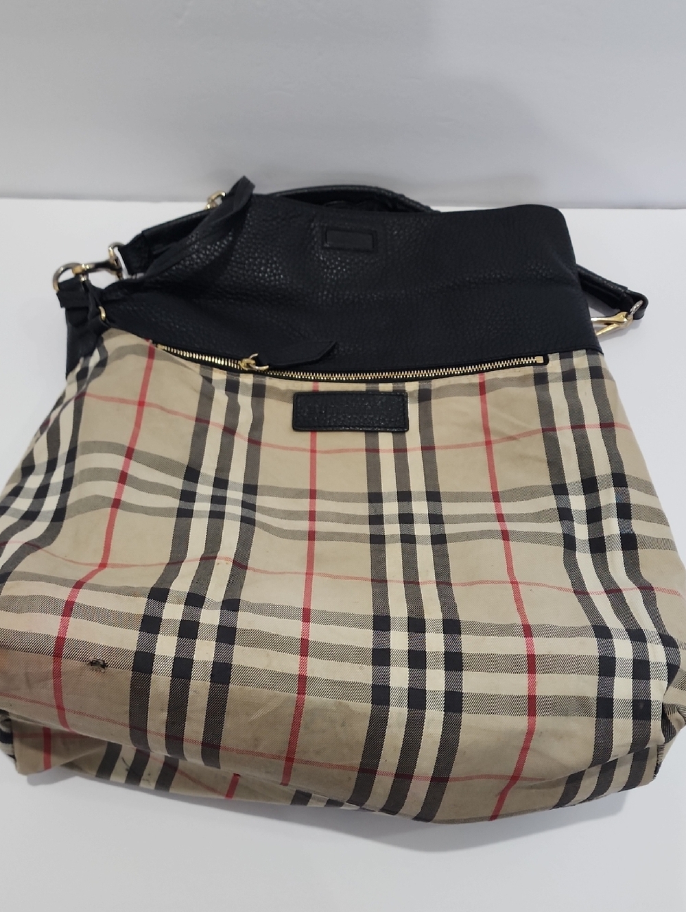 Burberry Cale Hobo Bag - Picture 11 of 16